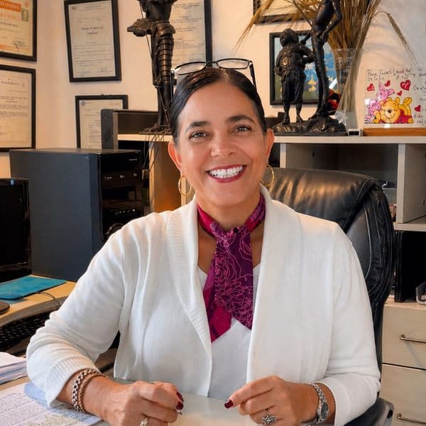 Miss Jeanette, profesora titular en Cyade Cancún